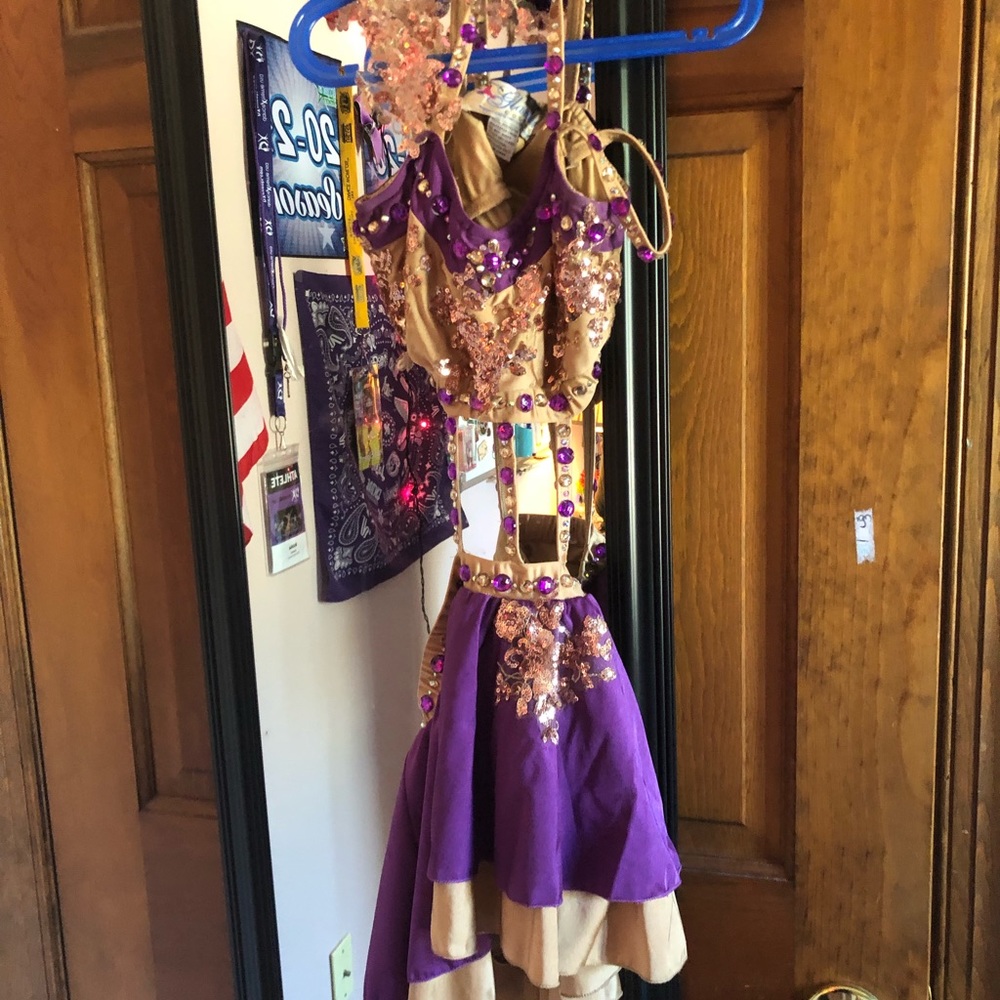 dance costume